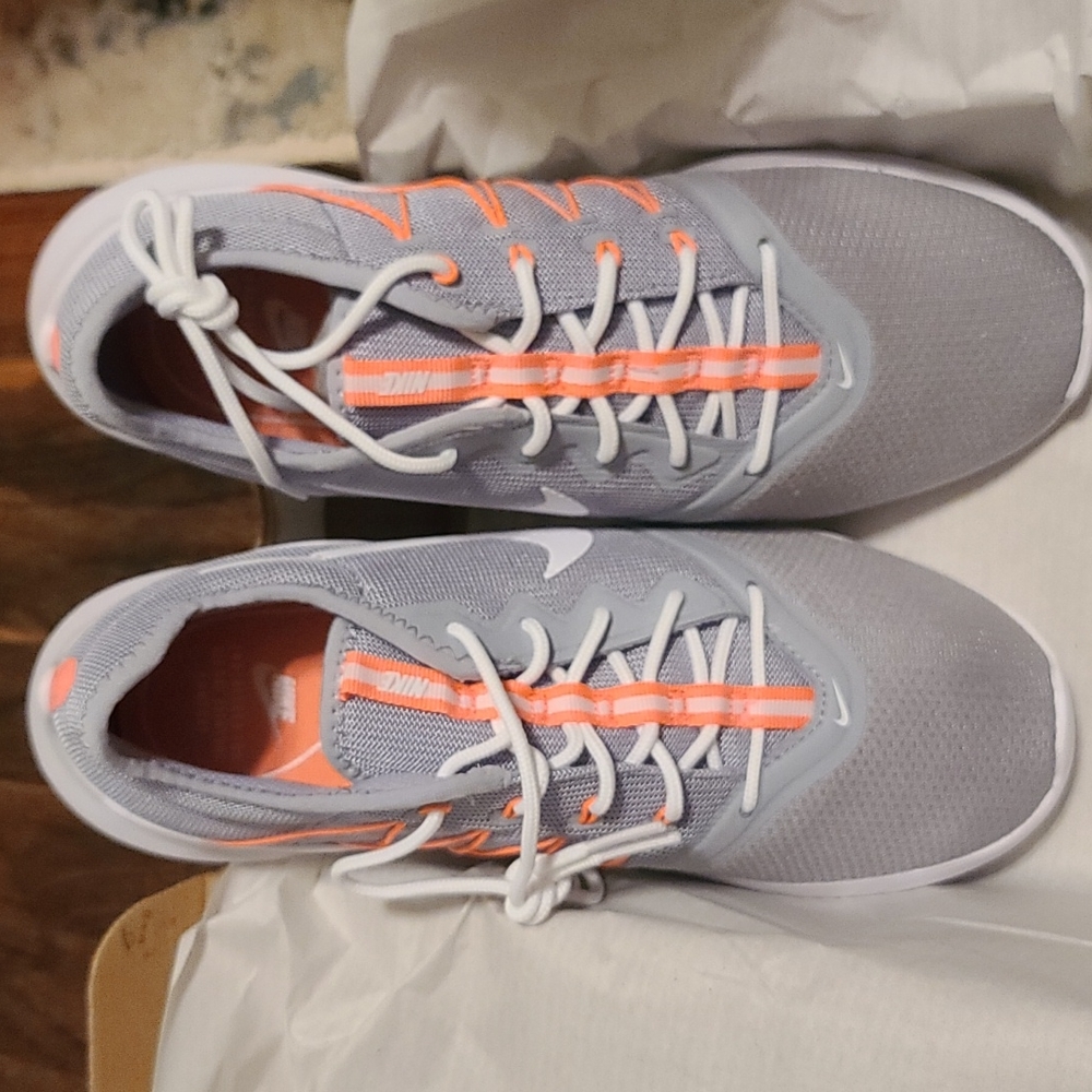 Women's Nike VTR